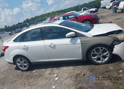 2012 Ford Focus Titanium from USA, damaged, VIN 1FAHP3J28CL270618